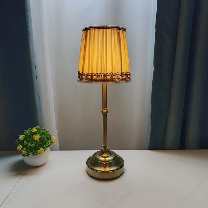 Velaria™ – Pleated Touch LED Table Lamp – by Braylen Glow