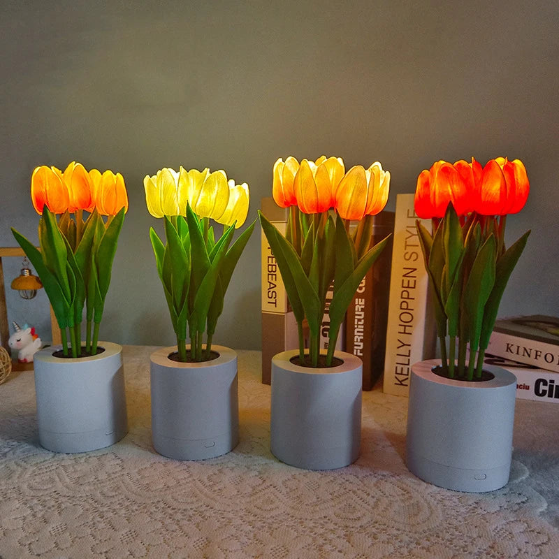 BloomGlow™ – USB Rechargeable Floral Table Lamp – Braylen Glow