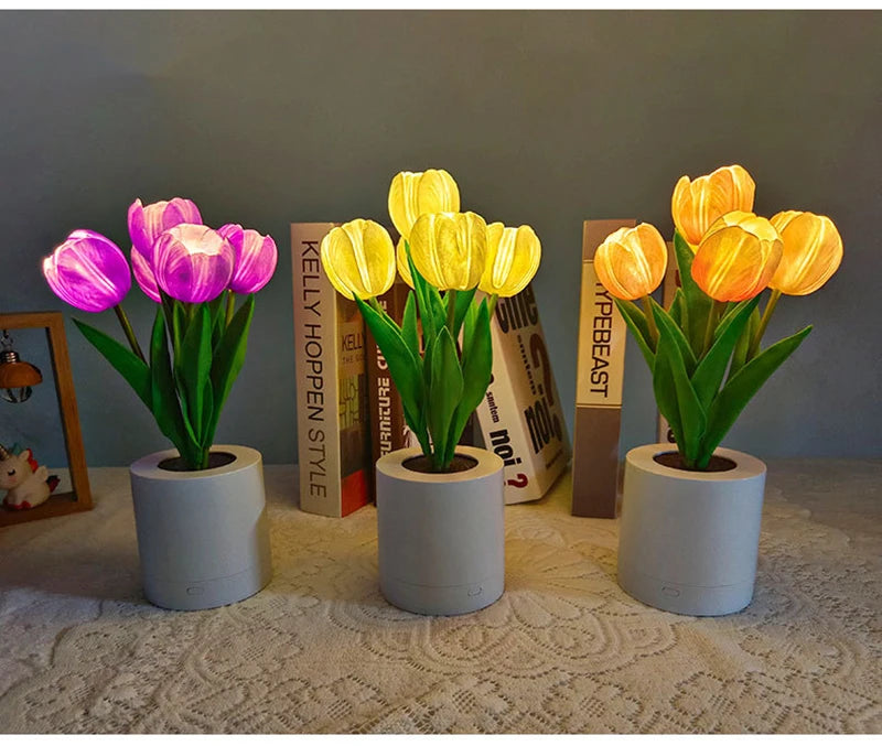 BloomGlow™ – USB Rechargeable Floral Table Lamp – Braylen Glow