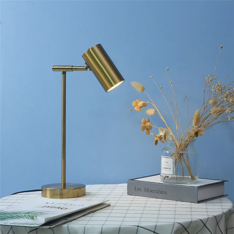 Golden Focus™ – Minimalist Study Desk Lamp – Braylen Glow