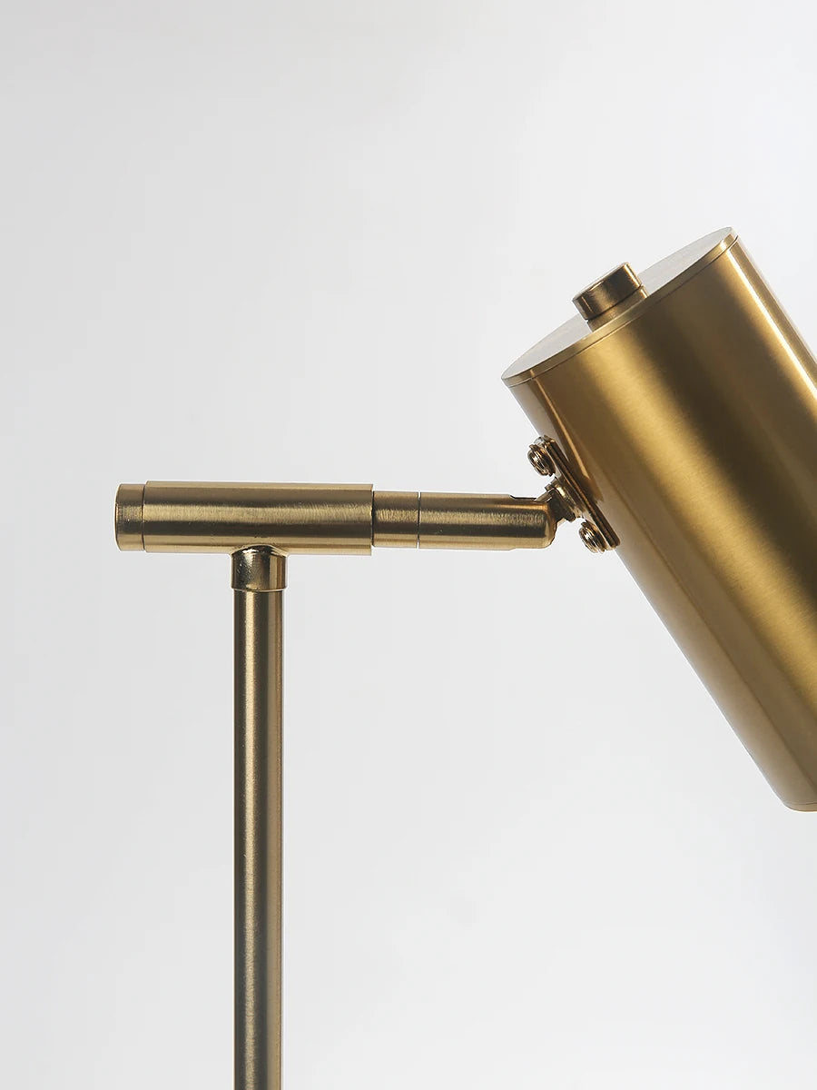Golden Focus™ – Minimalist Study Desk Lamp – Braylen Glow