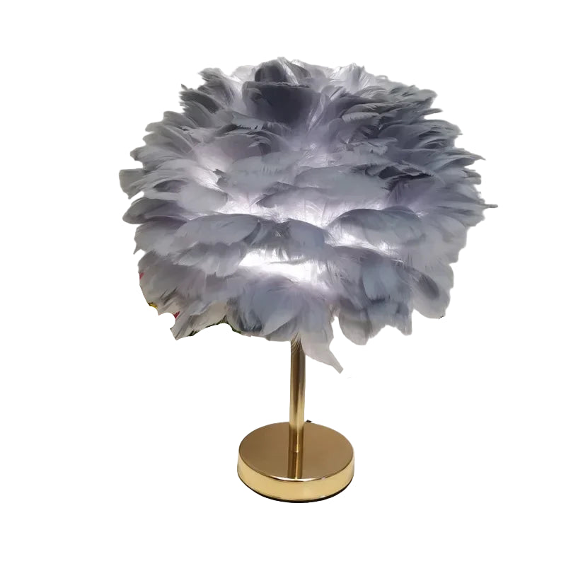 CloudGlow™ Feather Table Lamp | Romantic Goose Feather Shade | Gold Base | Soft LED Lighting | Ideal for Bedrooms & Gifts
