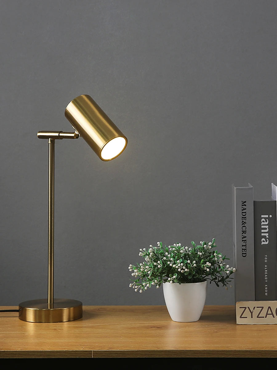 Golden Focus™ – Minimalist Study Desk Lamp – Braylen Glow