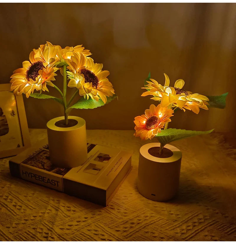 BloomGlow™ – USB Rechargeable Floral Table Lamp – Braylen Glow
