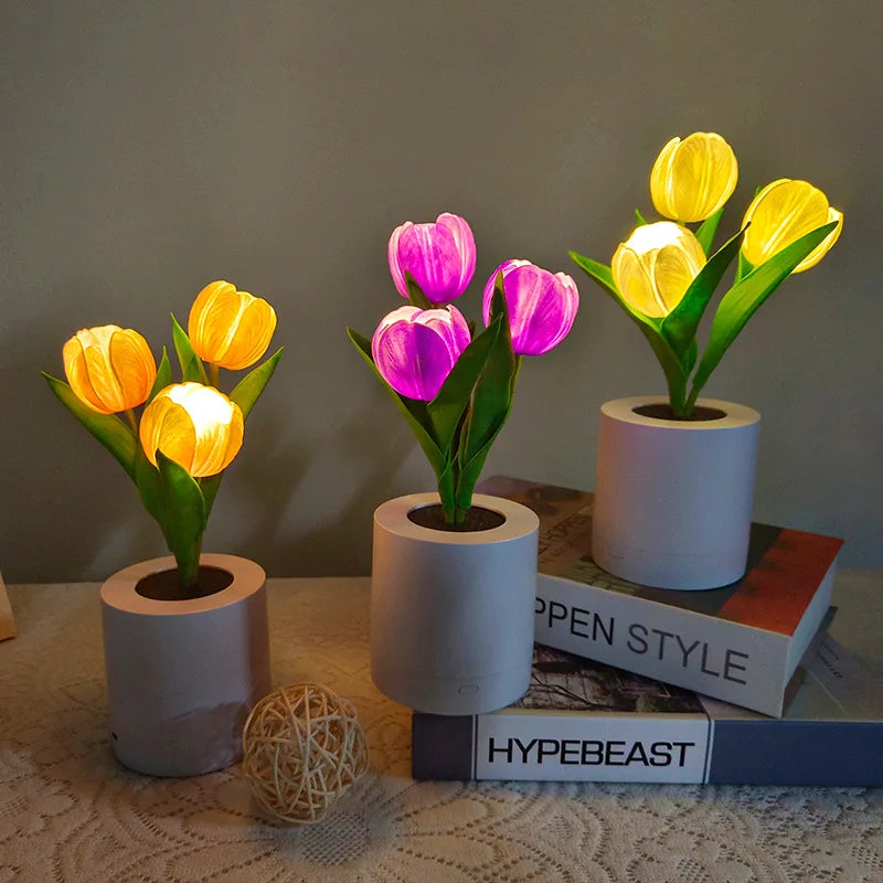 BloomGlow™ – USB Rechargeable Floral Table Lamp – Braylen Glow