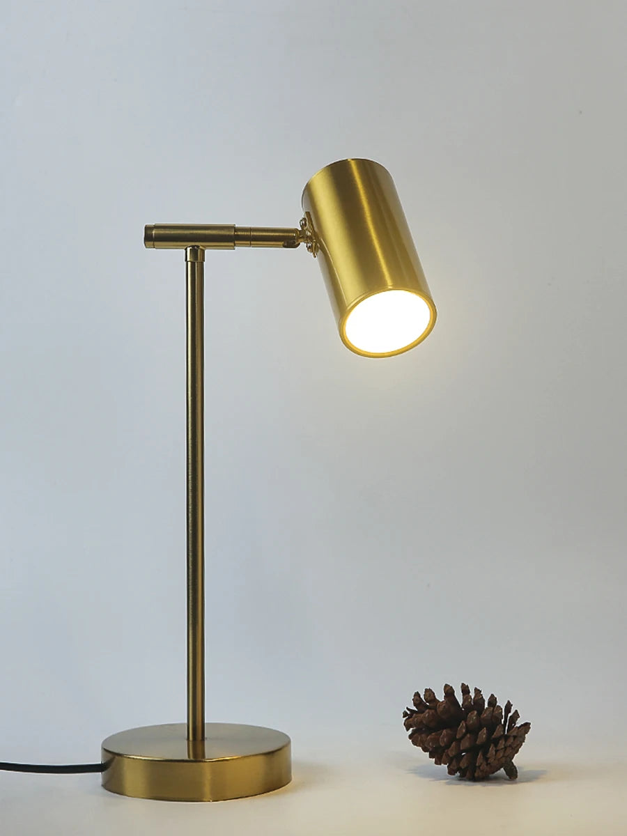 Golden Focus™ – Minimalist Study Desk Lamp – Braylen Glow