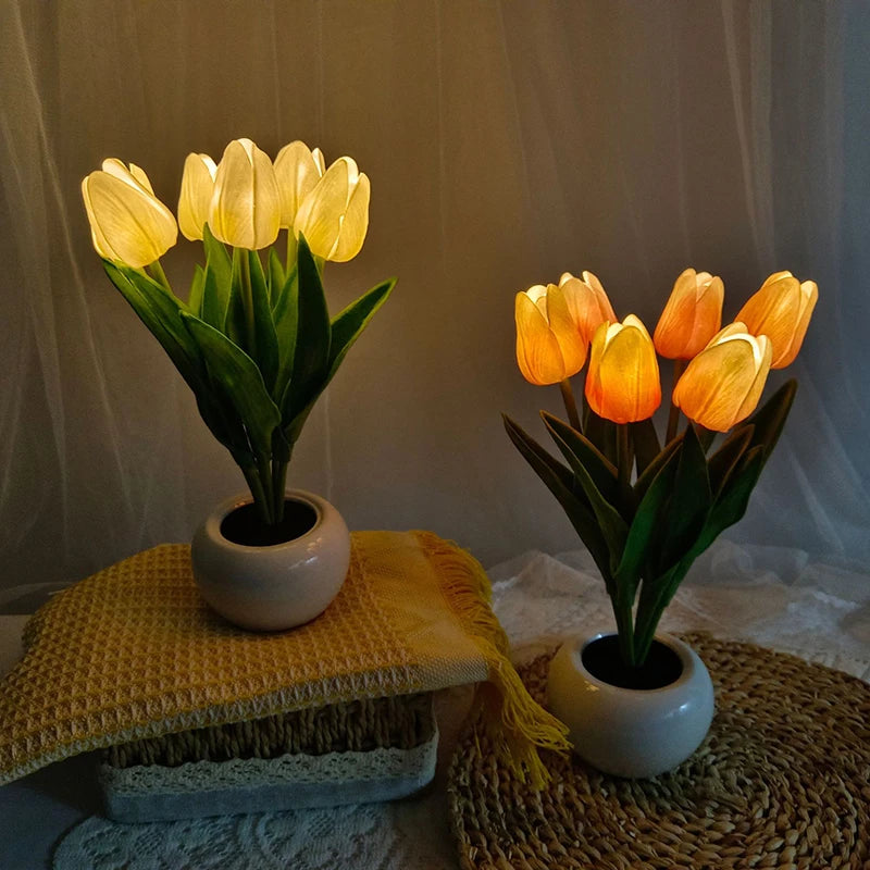 BloomGlow™ – USB Rechargeable Floral Table Lamp – Braylen Glow
