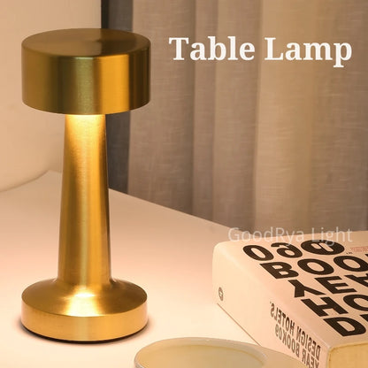 Minimalist Touch Control Metal Table Lamp – Braylen Glow