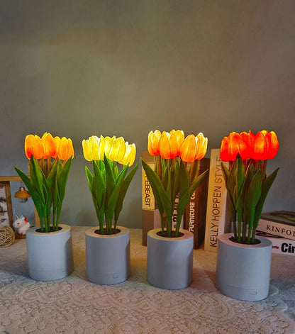 BloomGlow™ – USB Rechargeable Floral Table Lamp – Braylen Glow