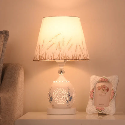 Golden Glow Crystal Table Lamp – Braylen Glow
